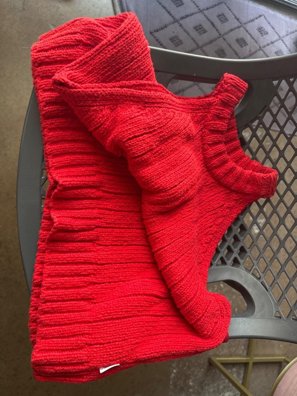 Red Ribbed Knit Tank Top - Picture 5 of 5
